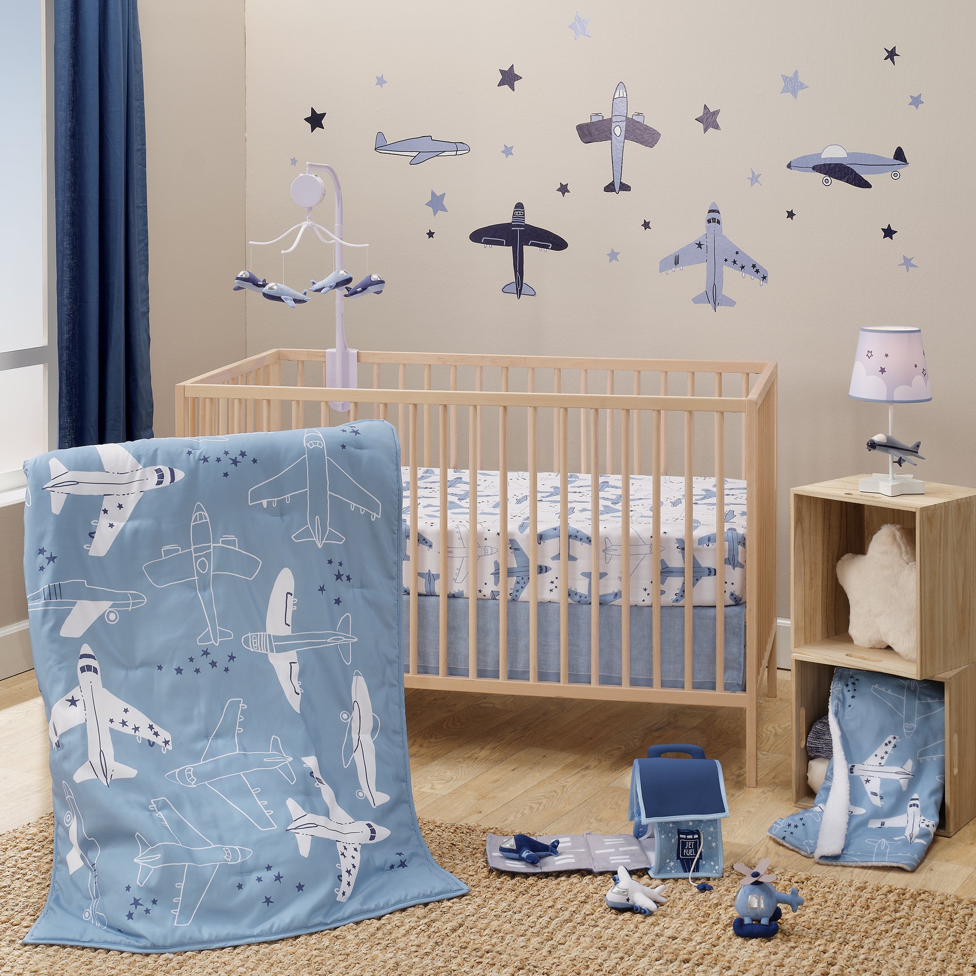little-aviator_room_e047c334-c81d-4909-9f61-6639adb45d0c.jpg
